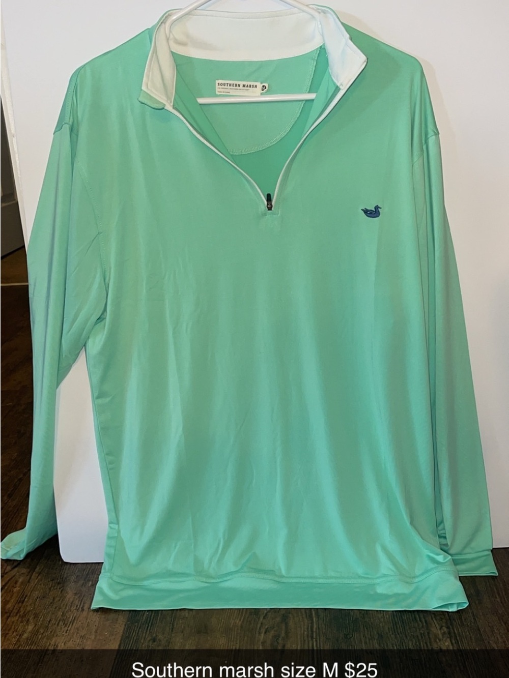 Southern Marsh Mint Green and White Performance Pullover